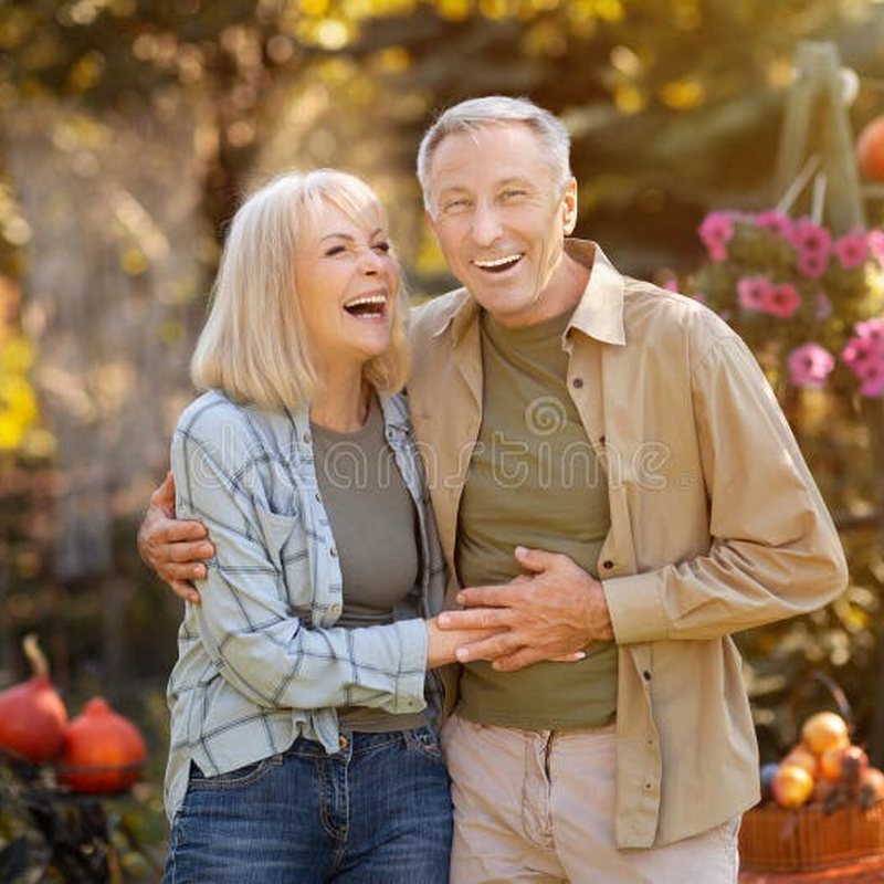 An older couple enjoying time together outdoors